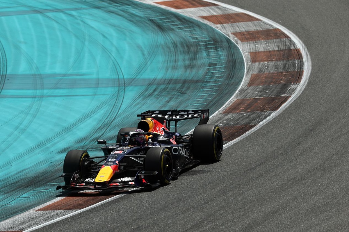 Red Bull aims to hit F1 weight limit at Austrian Grand Prix Red Bull aims to hit F1 weight limit at Austrian Grand Prix