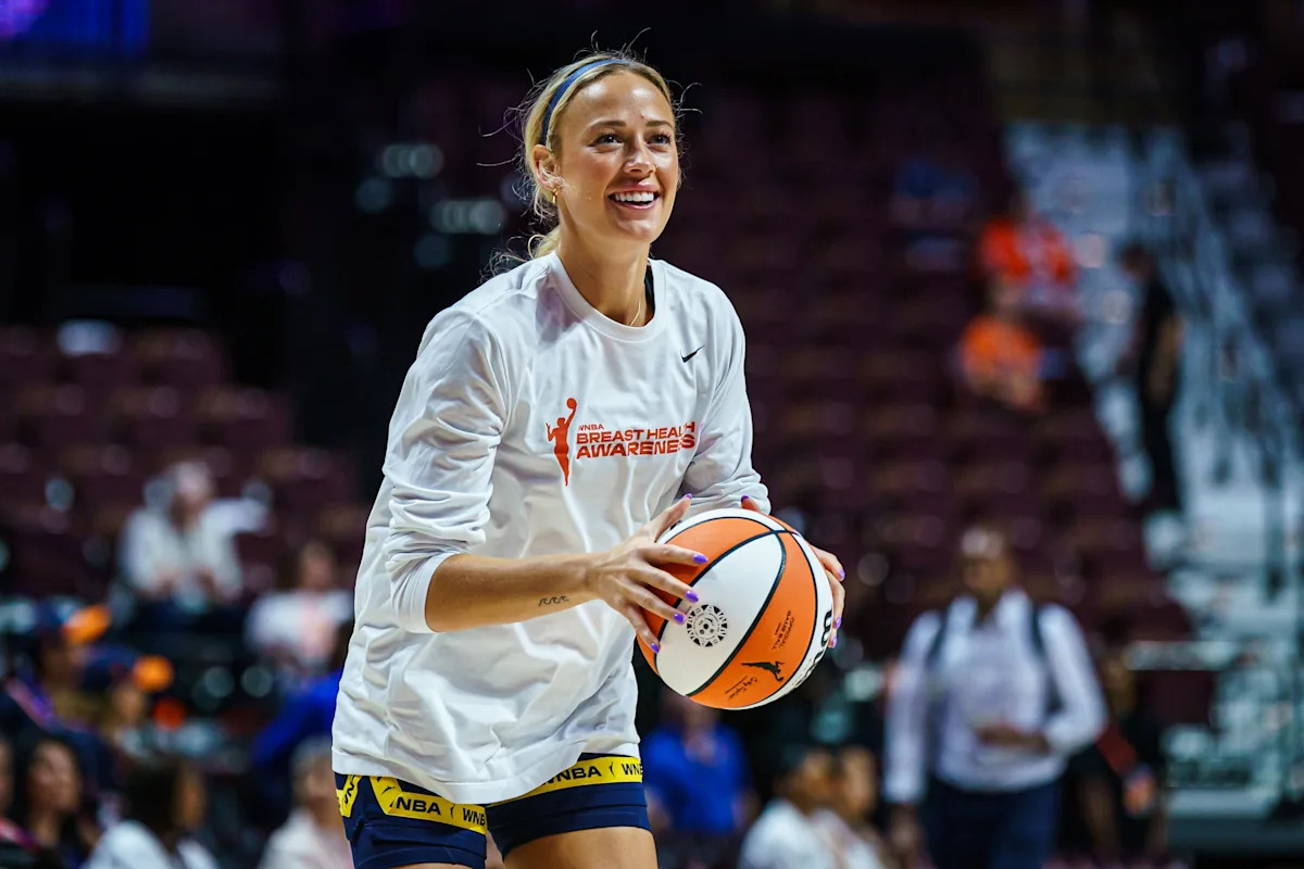 Sophie Cunningham&rsquo;s pregame outfit for Indiana Fever game is a must-see