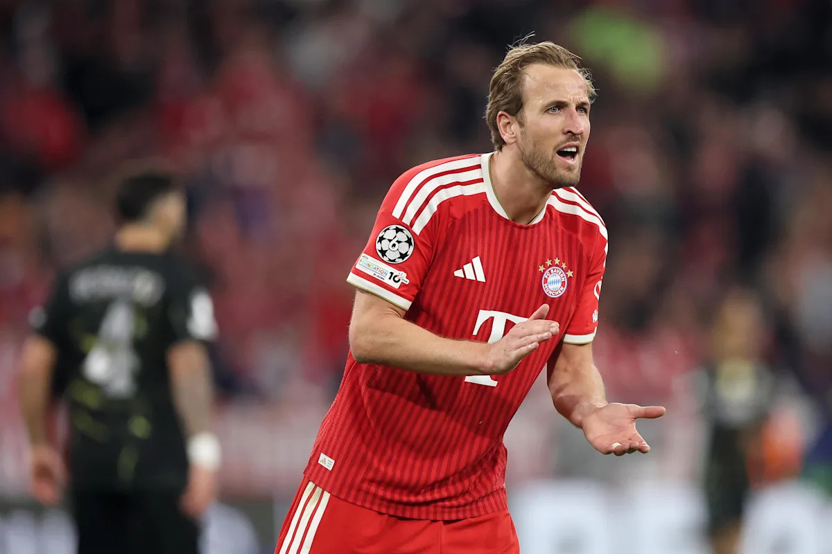 Harry Kane hunting down Gerd M&uuml;ller after latest goal against PSG