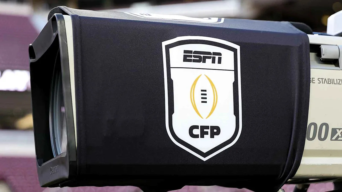 Mike Greenberg hits 24-team CFP expansion with stern warning Mike Greenberg hits 24-team CFP expansion with stern warning