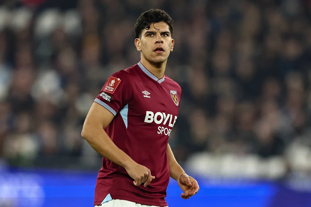 Arsenal Eye Premier League Gem as Midfield Evolution Begins Arsenal Eye Premier League Gem as Midfield Evolution Begins