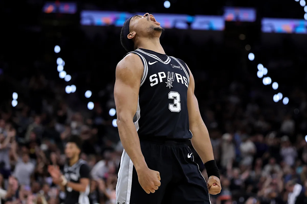 Spurs vs. Timberwolves player grades: San Antonio defends home court to take a 3-2 series lead Spurs vs. Timberwolves player grades: San Antonio defends home court to take a 3-2 series lead