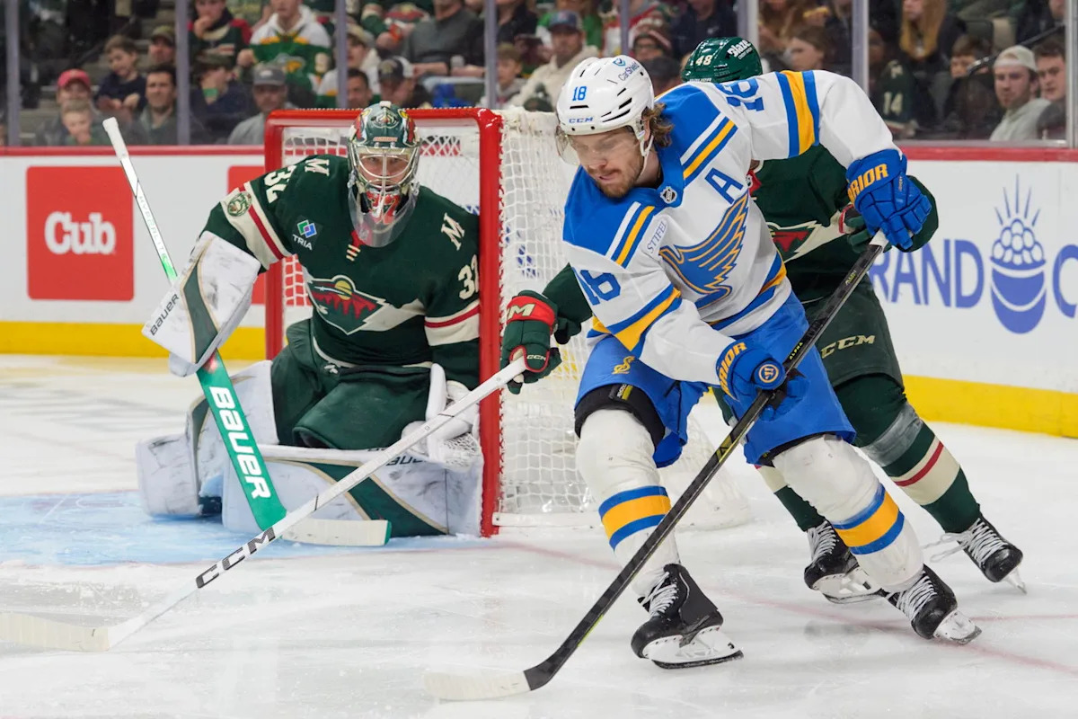 Report: Blues Turned Away Trade Offer For Robert Thomas From Wild