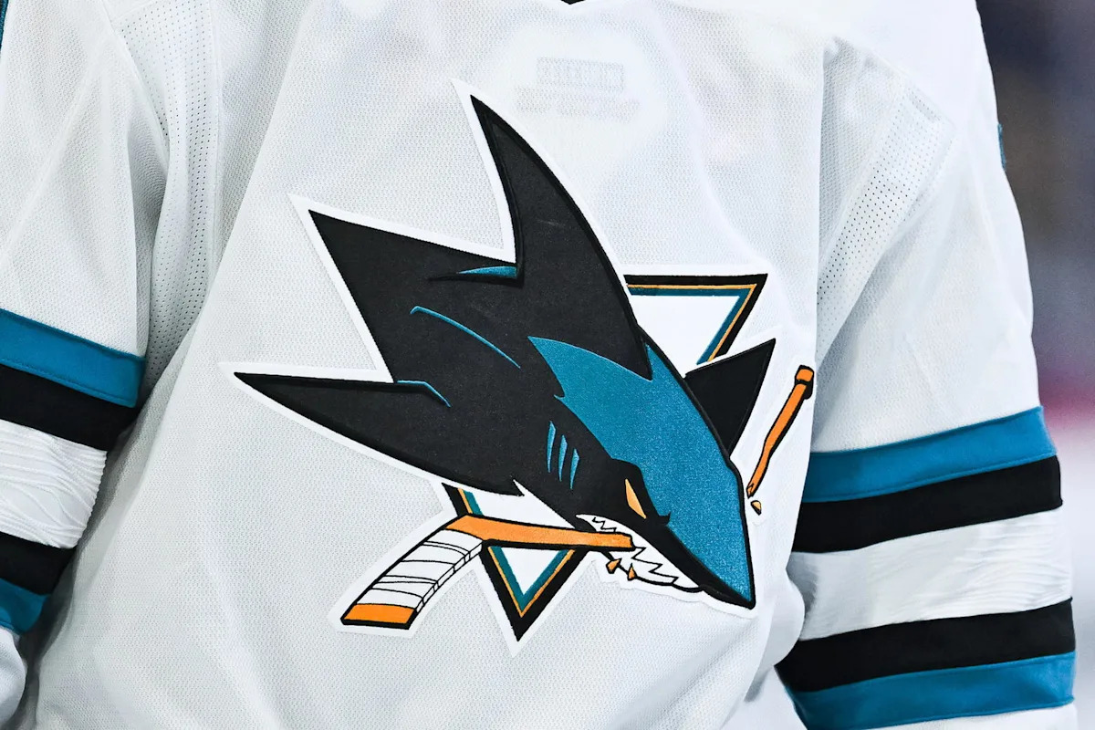 Sharks Sign Carson Wetsch to Entry-Level Contract Sharks Sign Carson Wetsch to Entry-Level Contract
