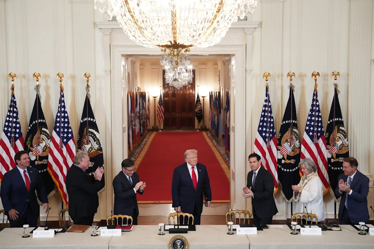 President Trump urges college sports leaders to return to pre-NIL era: 'I'd like to go exactly back to what we had and ram it through a court'