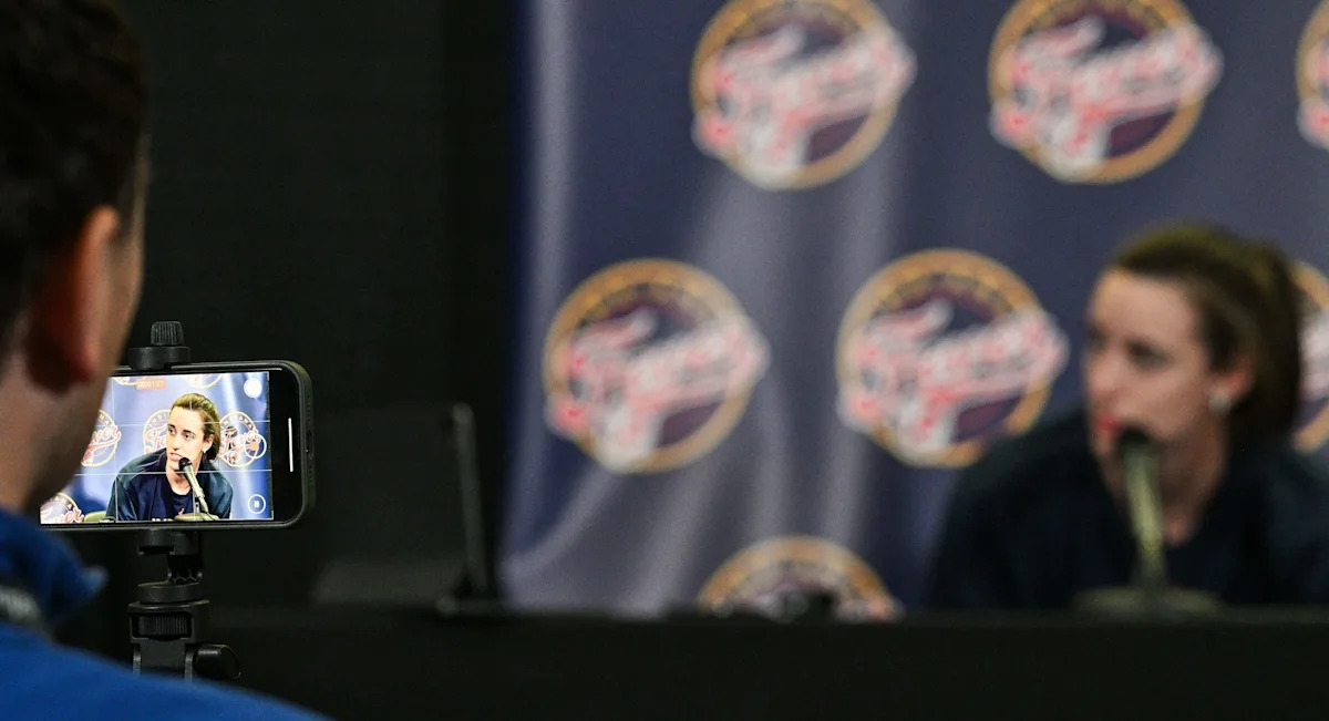 Jemele Hill, ESPN&rsquo;s Ben Baby push back on WNBA locker room media restrictions