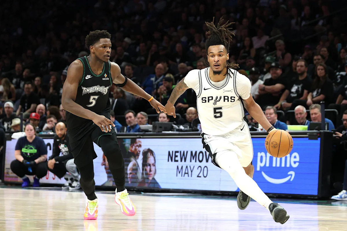 Spurs blow out Wolves to advance to Western Conference Finals Spurs blow out Wolves to advance to Western Conference Finals