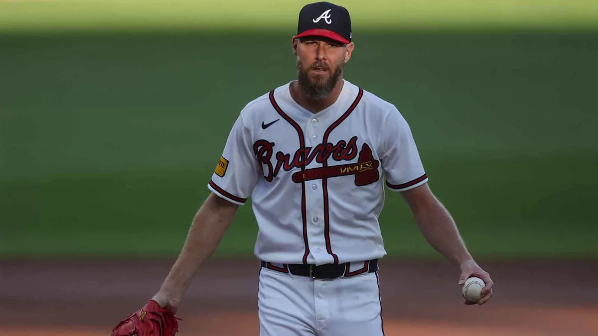Braves&rsquo; Chris Sale caught in odd mental lapse vs. Cubs