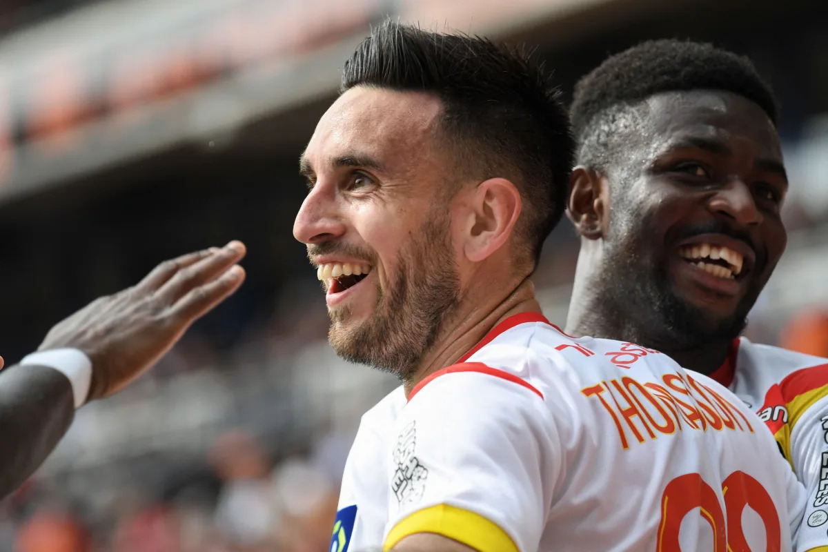 Paris FC and Rennes interested in Lens&rsquo;s Adrien Thomasson