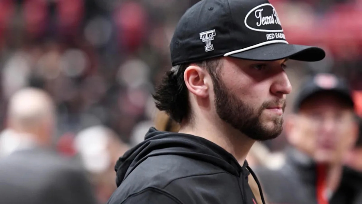 Brendan Sorsby's betting activity was reportedly flagged to Cincinnati ahead of 2025 season