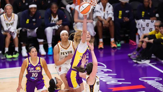 Sparks late run not enough in loss to Fever at home