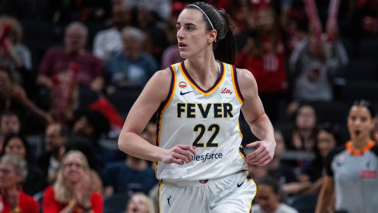 Caitlin Clark is chasing Stephen Curry in one stunning popularity race Caitlin Clark is chasing Stephen Curry in one stunning popularity race