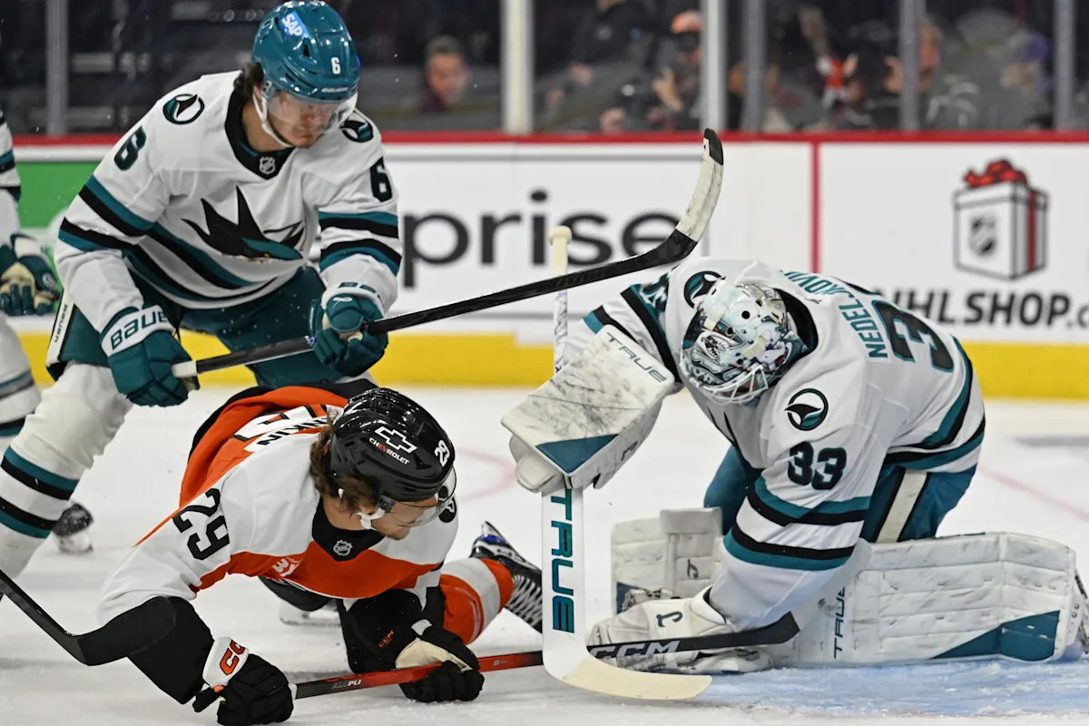 Injured Flyers Duo Never Came Close to Return for NHL Playoffs