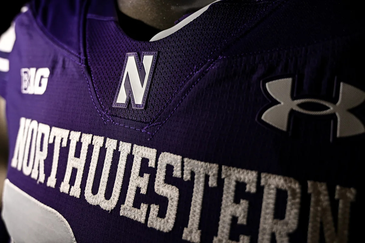 QB R.J. Day, son of Ohio State coach Ryan Day, commits to Northwestern