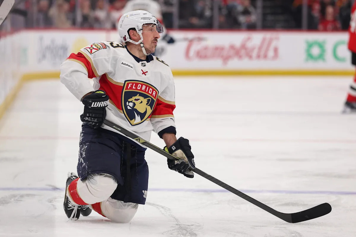 Panthers Forward Brad Marchand Reacts To Fake Canucks/Maple Leafs Trade Proposal