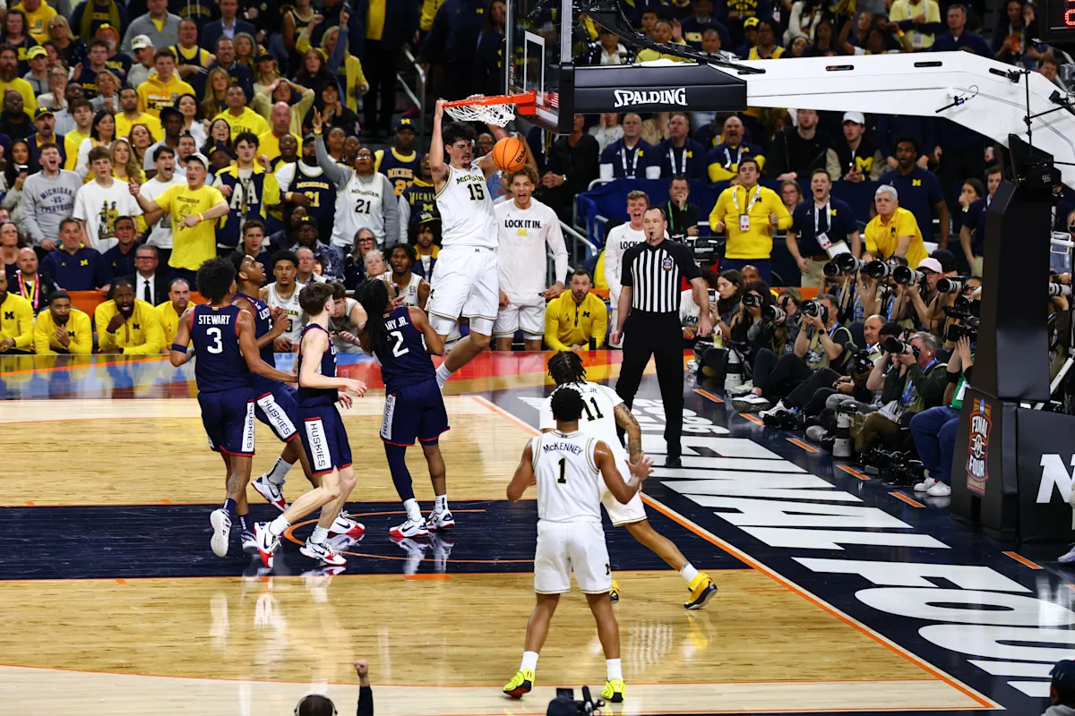 Michigan-UConn averages 18.3 million viewers, becomes most-watched NCAA men's hoops championship in 7 years Michigan-UConn averages 18.3 million viewers, becomes most-watched NCAA men's hoops championship in 7 years