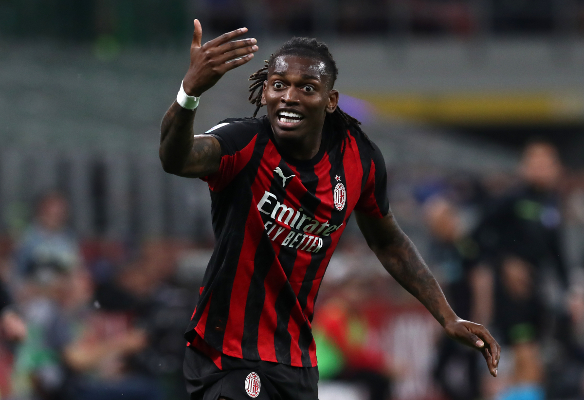 Report: Leao at risk of being dropped and sold by Milan Report: Leao at risk of being dropped and sold by Milan