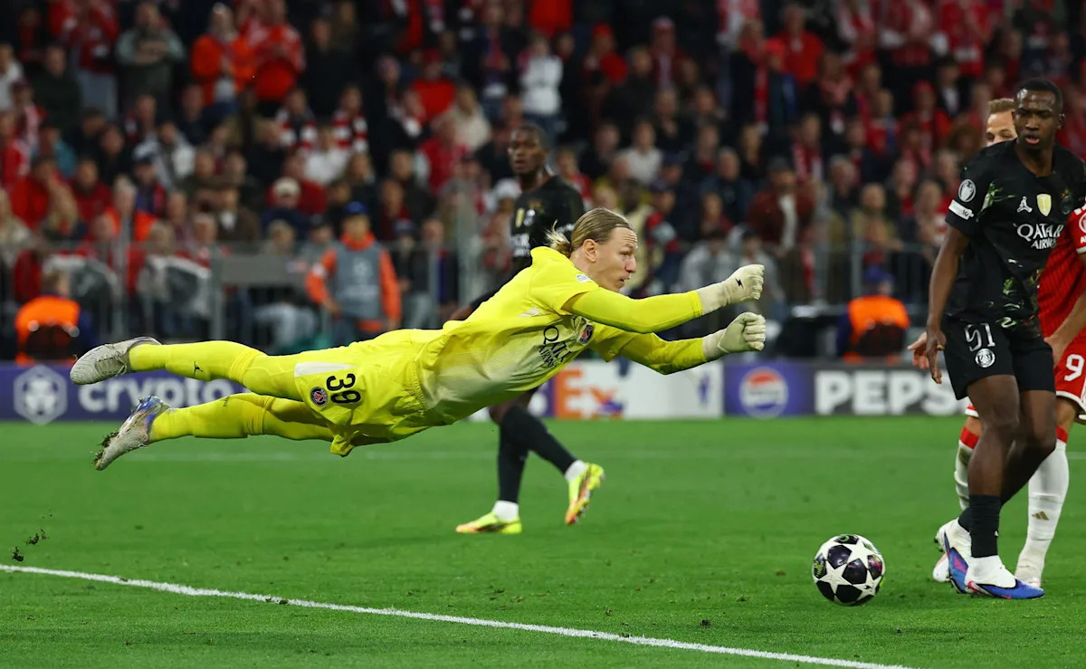 PSG Prepares Goalkeepers for Arsenal's 'Very Borderline' Corner Tactics