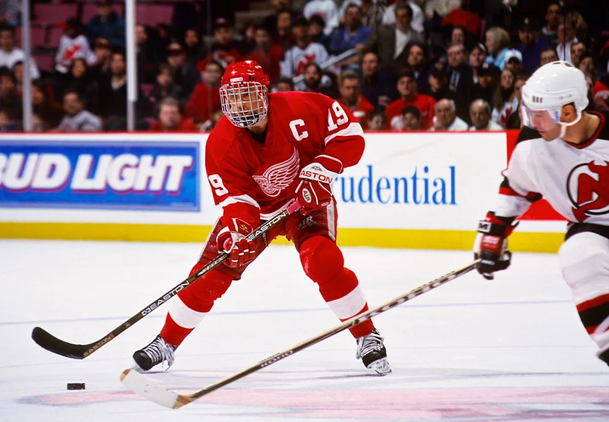 Red Wings' Steve Yzerman Ranks Eighth in The Hockey News' Top Teen Sensations Red Wings' Steve Yzerman Ranks Eighth in The Hockey News' Top Teen Sensations