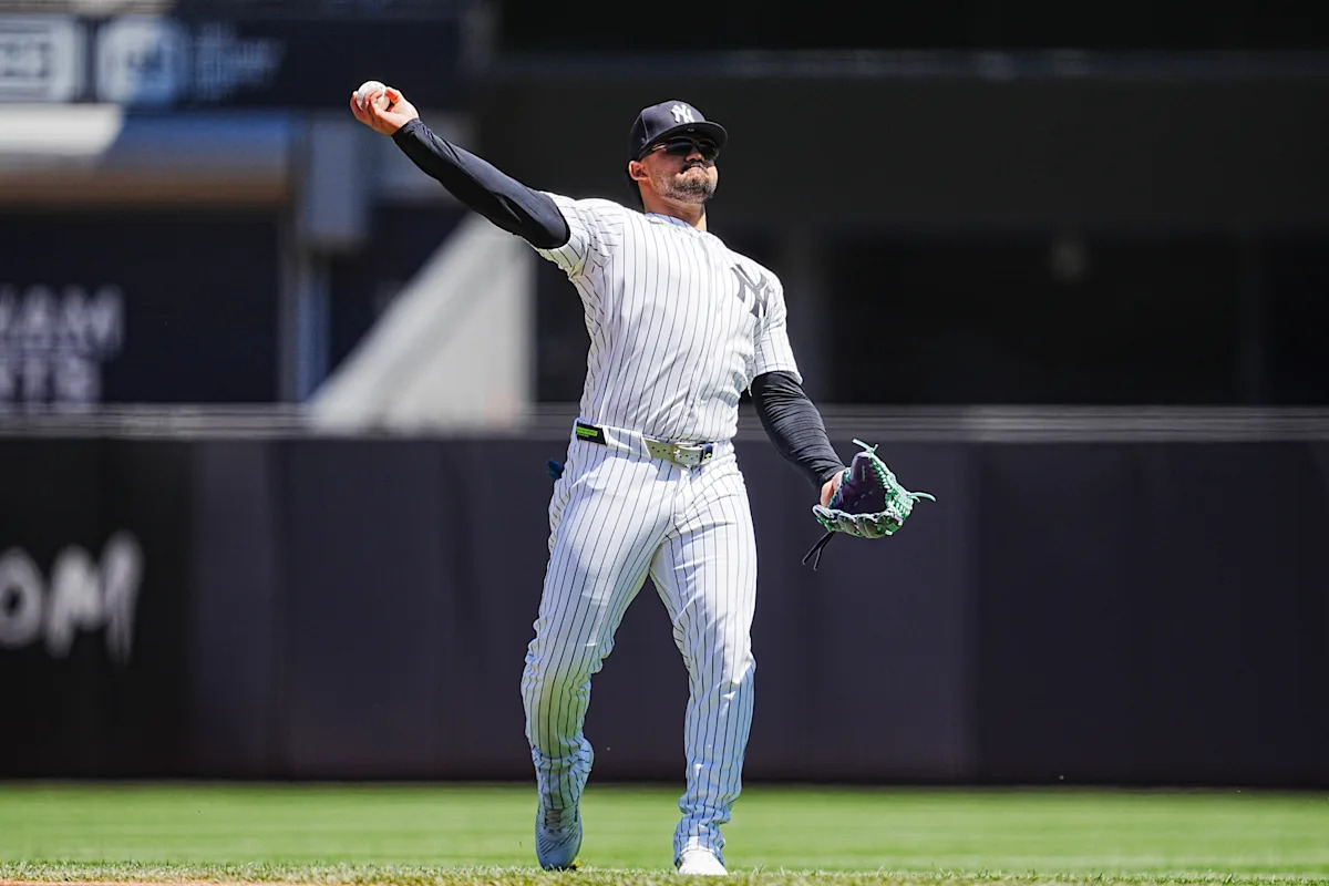 Yankees' Jasson Dom&iacute;nguez makes highlight reel catch, leaves on medical cart