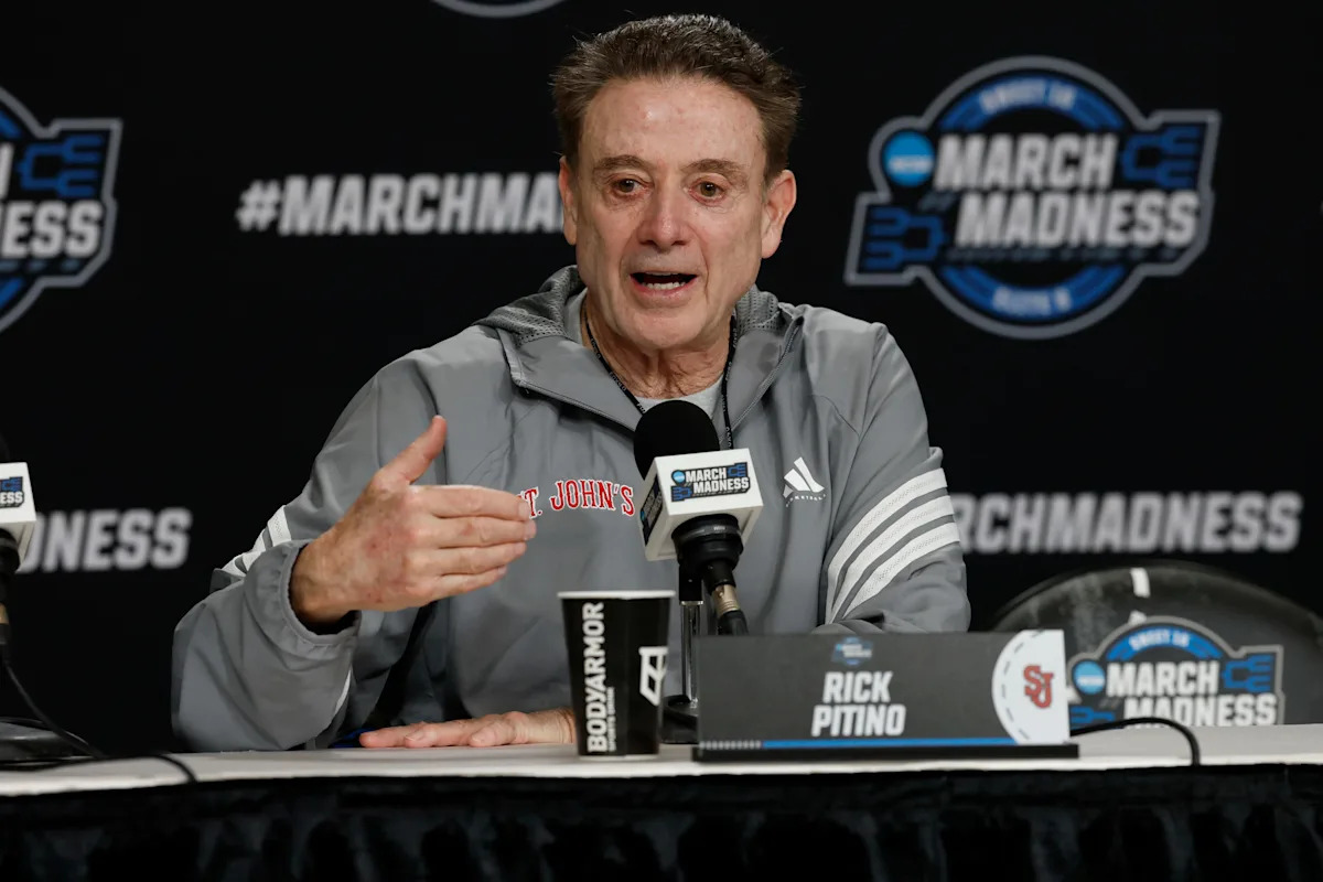 Rick Pitino questions expanded March Madness pushback: 'Why and who cares?' Rick Pitino questions expanded March Madness pushback: 'Why and who cares?'