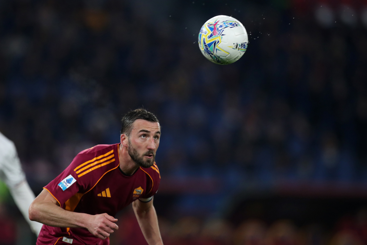 Roma midfielder Cristante hails ‘devastating’ teammate Malen after permanent switch from Aston Villa Roma midfielder Cristante hails ‘devastating’ teammate Malen after permanent switch from Aston Villa