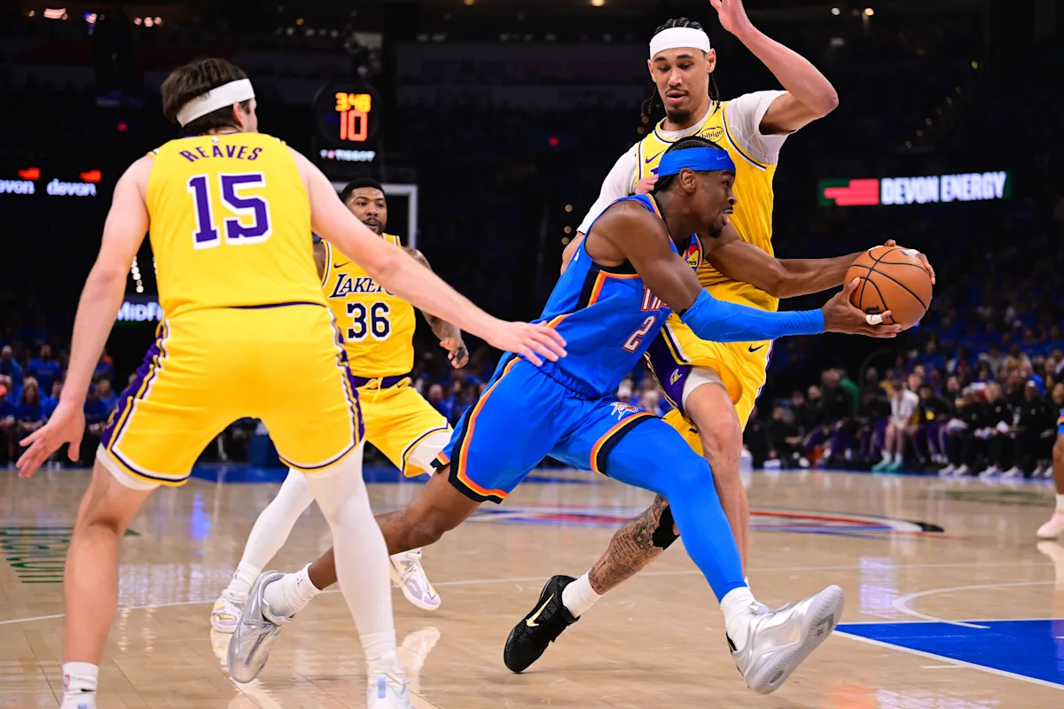 Courtside chess: Inside the Lakers' defensive plans to slow Shai Gilgeous-Alexander — and give themselves a puncher's chance Courtside chess: Inside the Lakers' defensive plans to slow Shai Gilgeous-Alexander — and give themselves a puncher's chance