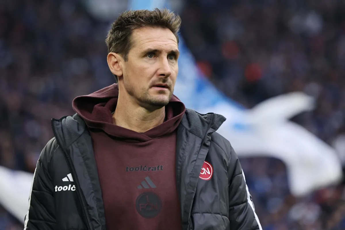 2. Bundesliga: N&uuml;rnberg dominant as Schalke suffer title hangover