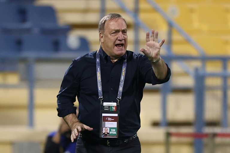 Dick Advocaat returns as Curacao coach for World Cup