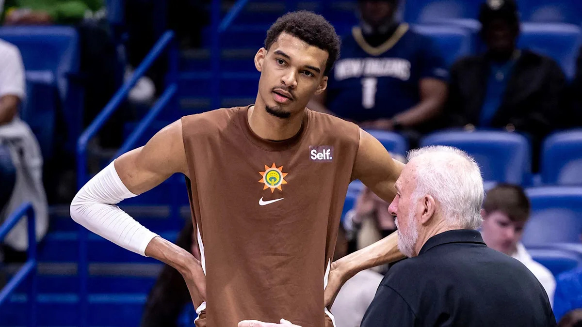 Spurs&rsquo; Victor Wembanyama breaks down viral airport clip with Gregg Popovich