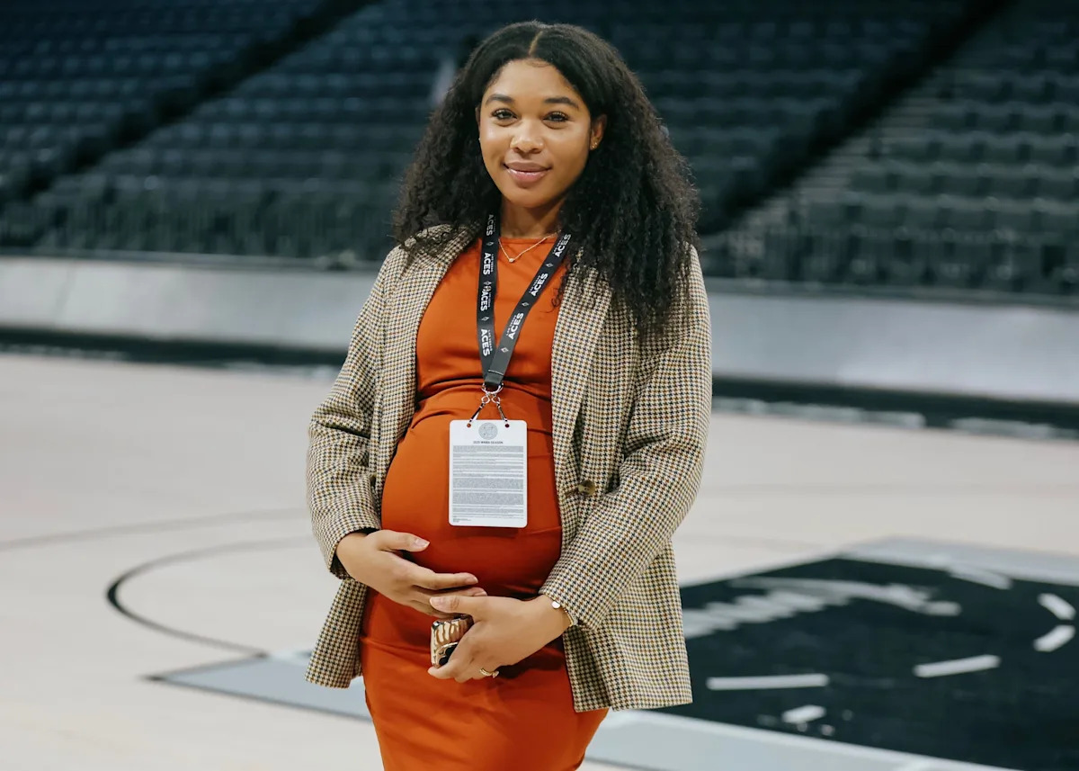 Motherhood, maternal risk, and the WNBA: What I learned reporting through pregnancy Motherhood, maternal risk, and the WNBA: What I learned reporting through pregnancy