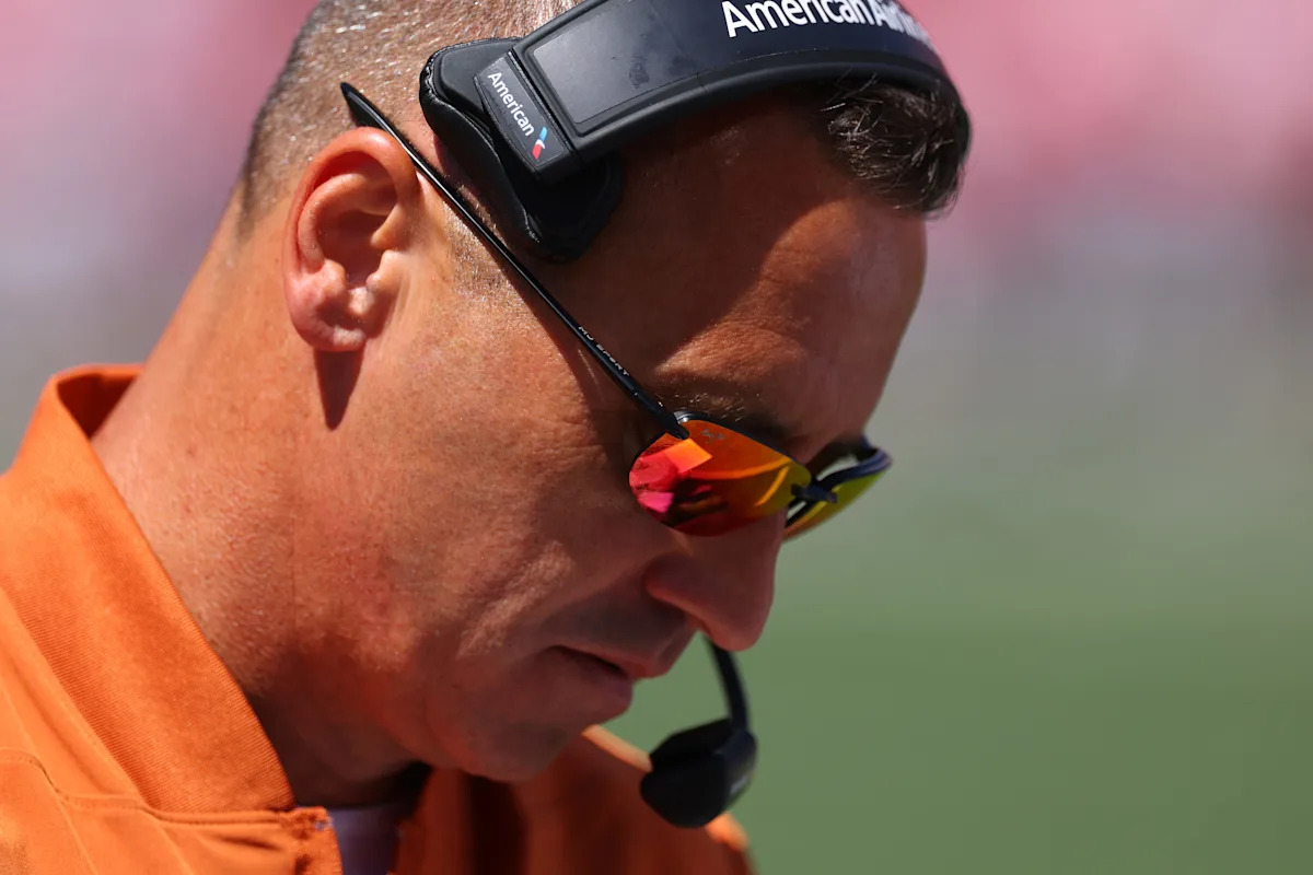 Texas coach Steve Sarkisian goes scorched-earth on college football