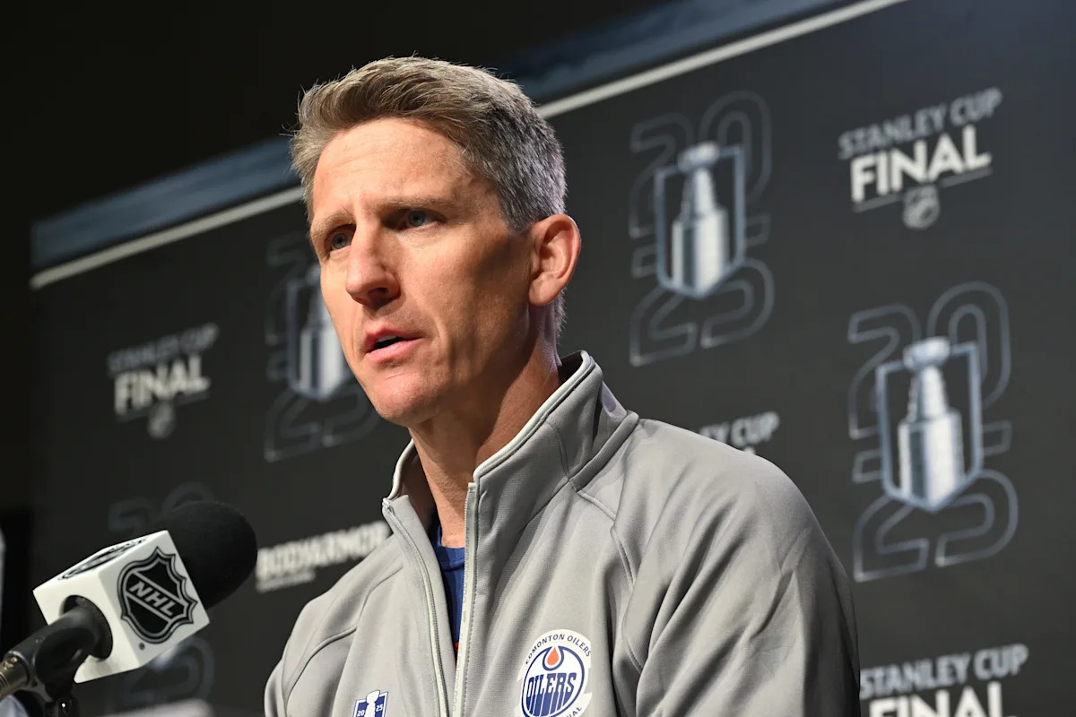 Edmonton Oilers fire coach Kris Knoblauch after first-round exit Edmonton Oilers fire coach Kris Knoblauch after first-round exit