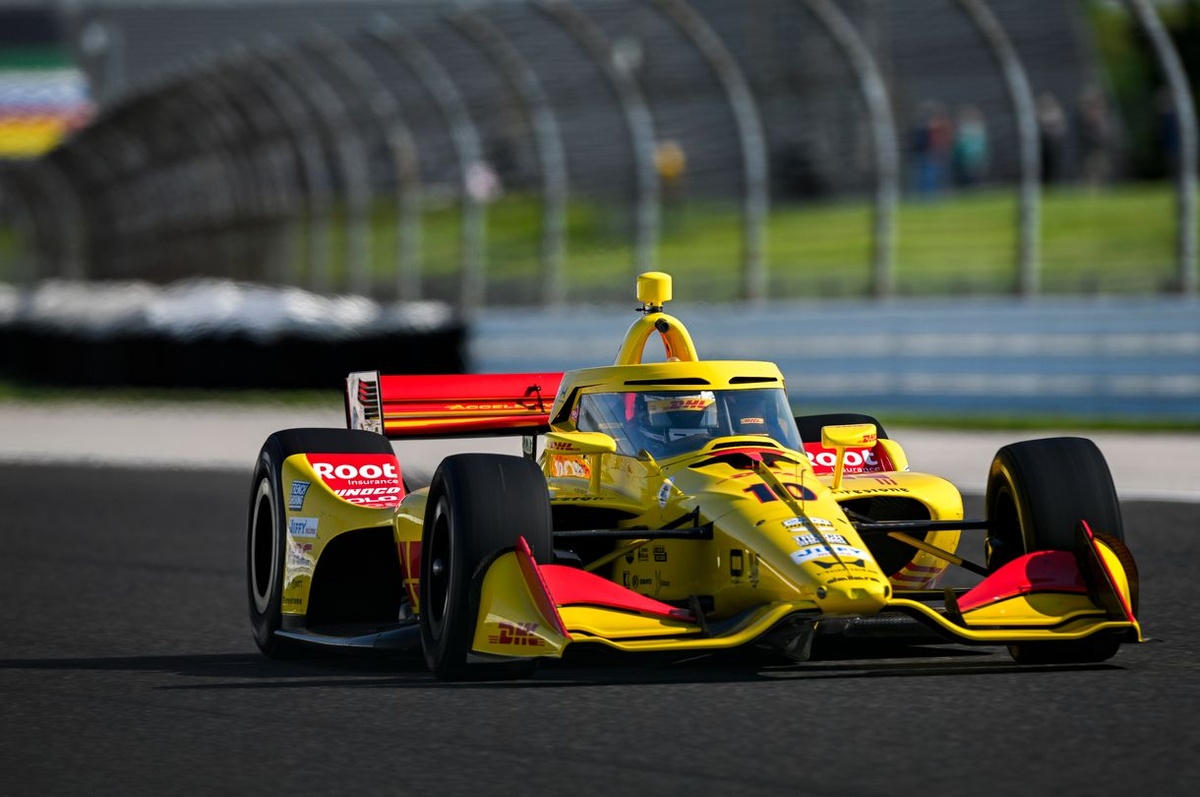 Alex &lsquo;perfect&rsquo; Palou claims Indy road course pole for third consecutive year