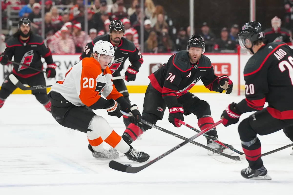Flyers' Power Play Philosophy Needs to Change