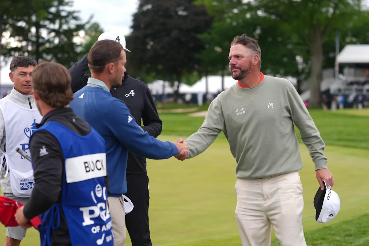 PGA Championship: Playing pro Michael Block, after wholesome bathroom pep talk, in the mix at Aronimink PGA Championship: Playing pro Michael Block, after wholesome bathroom pep talk, in the mix at Aronimink