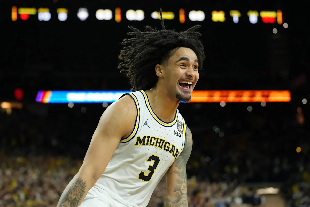 RUNNING IT BACK: Final Four MVP Elliot Cadeau Withdraws From NBA Draft, Returns to Michigan for Senior Season