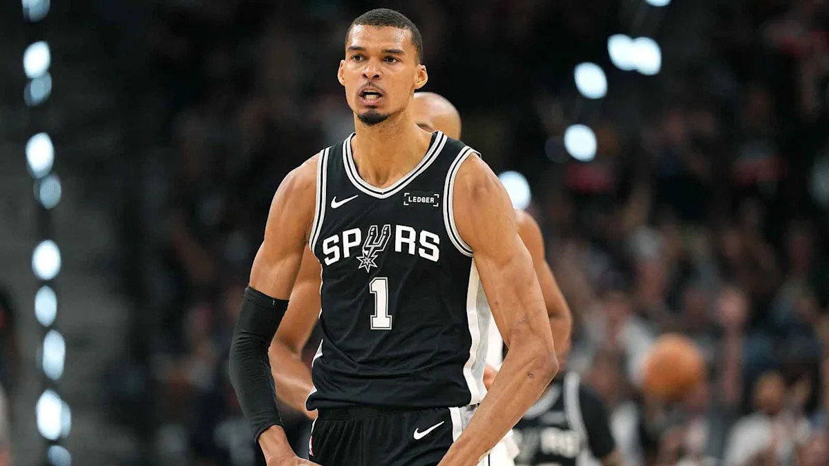 Spurs&rsquo; Mitch Johnson celebrates Victor Wembanyama for &lsquo;mature&rsquo; showing vs. Timberwolves